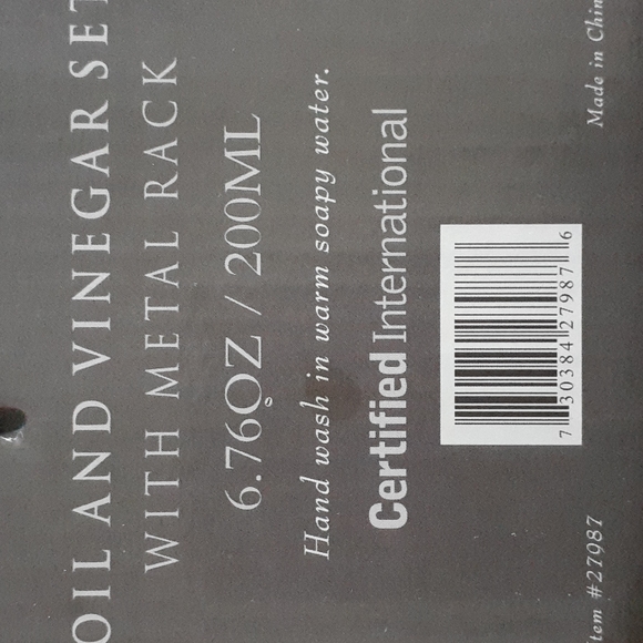 Beautifully Designed Minimalist Stoneware Oil & Vinegar Set with Metal Rack - Picture 3 of 3